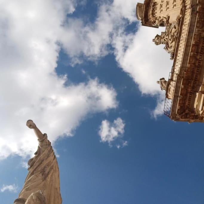 Casarizzi 24 Vacanze Ortigia سيراكوزا المظهر الخارجي الصورة